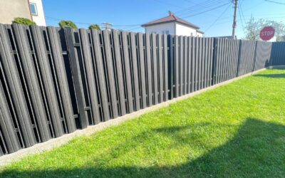 Trendy v oblasti oplocení 2026: jaké kovové plotové lamely budou letos na jaře nejmódnější volbou?