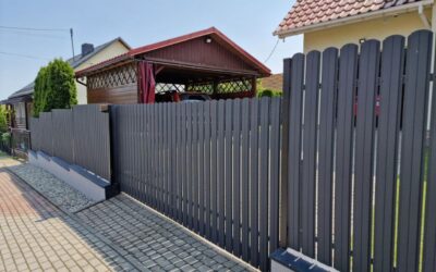 Proč se vyplatí investovat do kovových plotových latí.